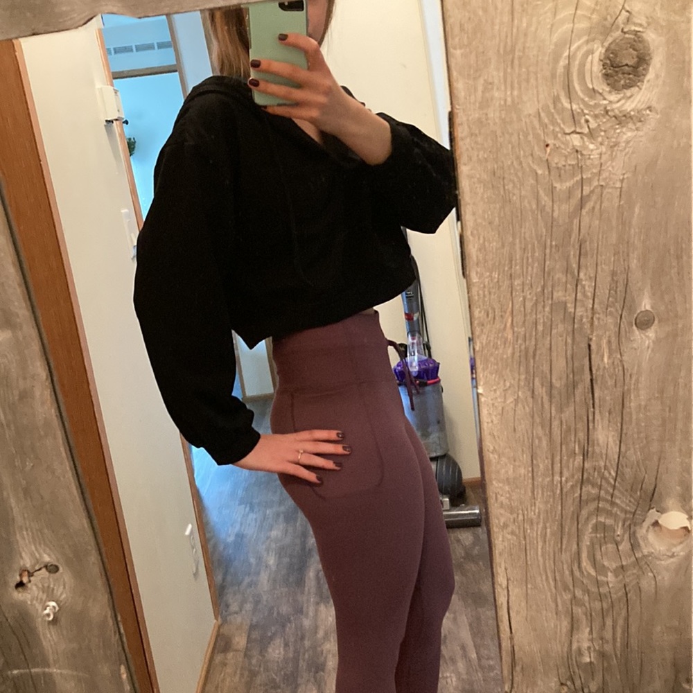 Cropped hoodie